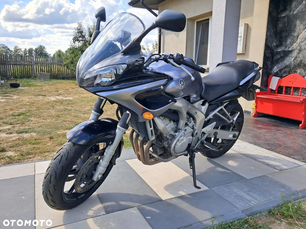 Yamaha FZ6 - 6