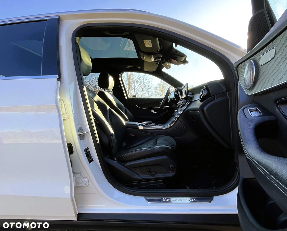 Mercedes-Benz GLC - 19