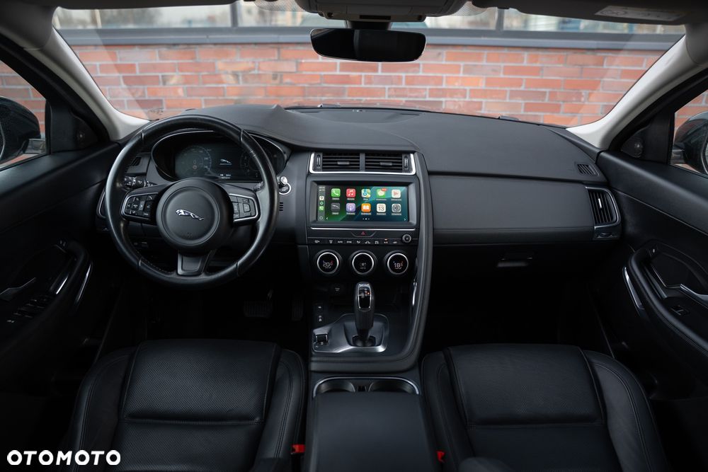 Jaguar E-Pace P200 AWD SE - 5