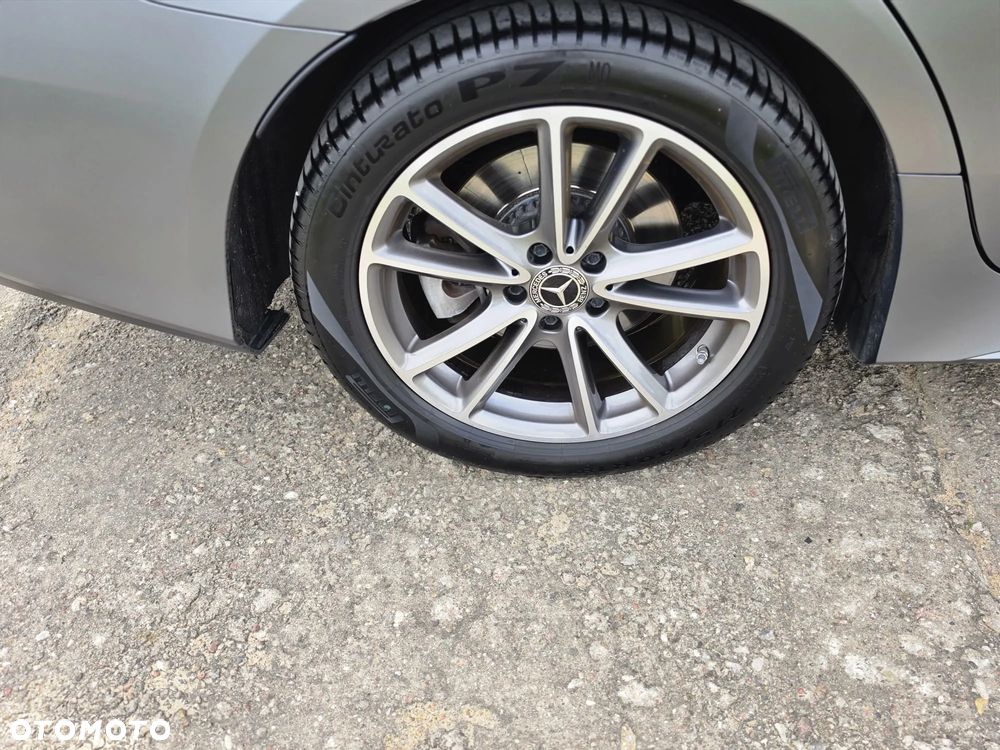 Mercedes-Benz CLS 400 d 4-Matic AMG - 6