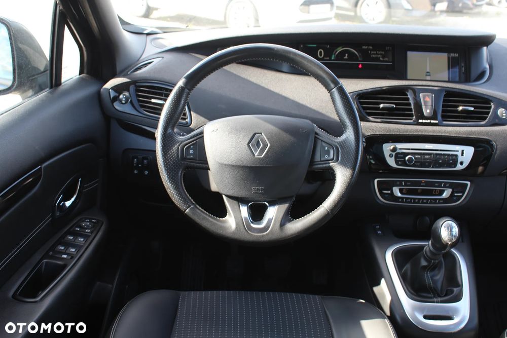 Renault Scenic ENERGY TCe 115 Bose Edition - 35