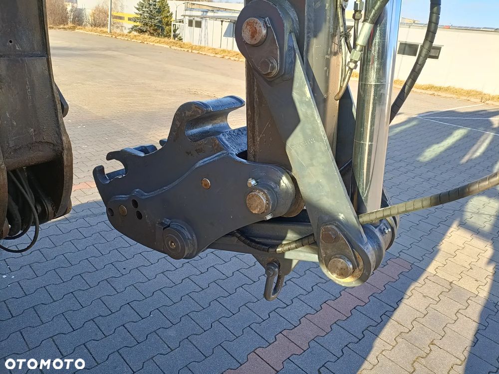 Volvo BL71 - 4
