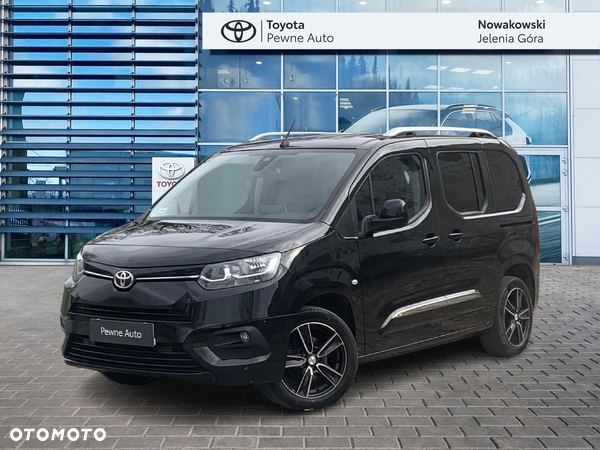 Toyota Proace City Verso 1.2 D-4T Family