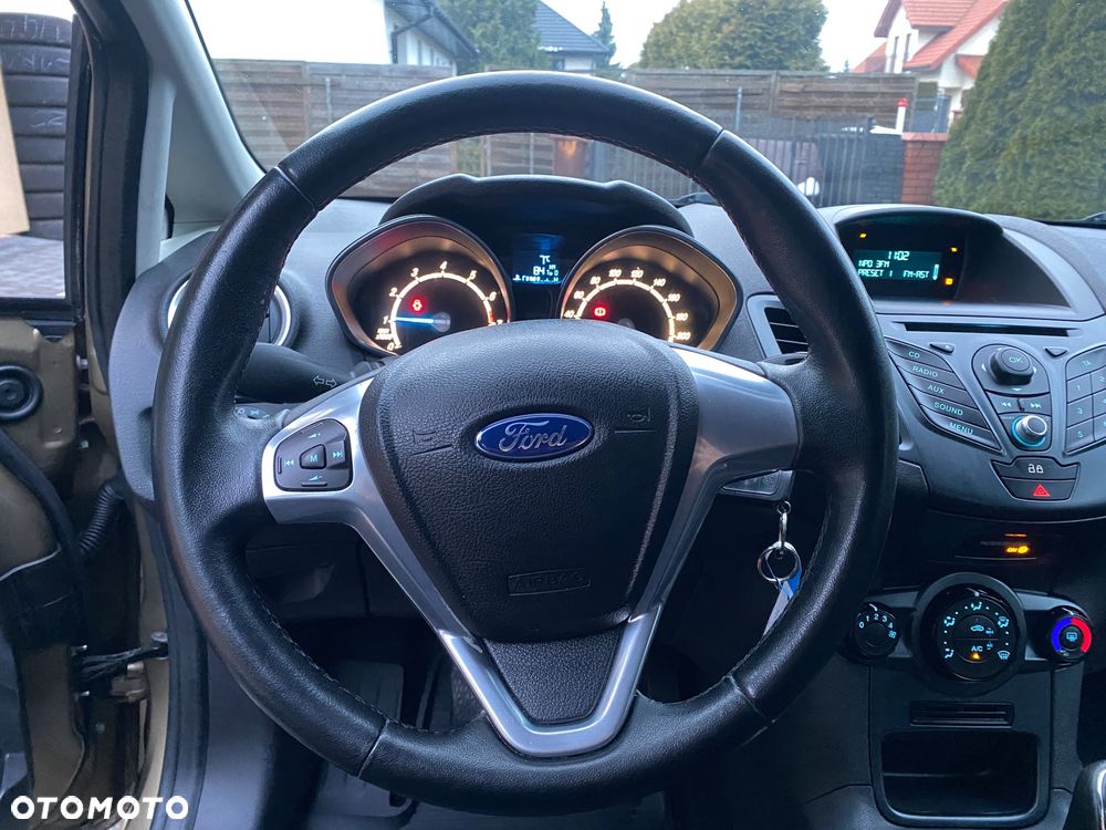 Ford Fiesta - 11
