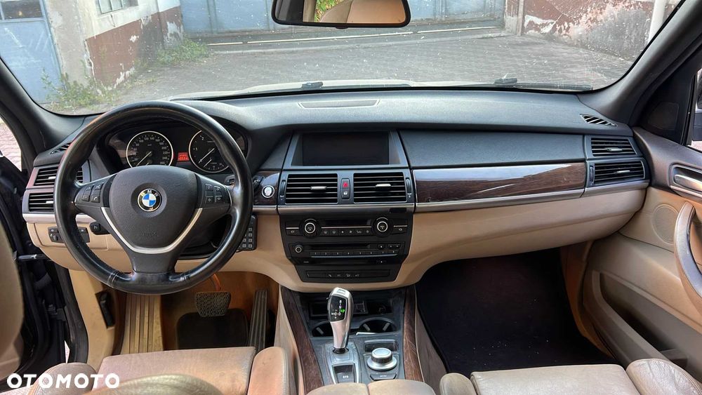 BMW X5 - 5