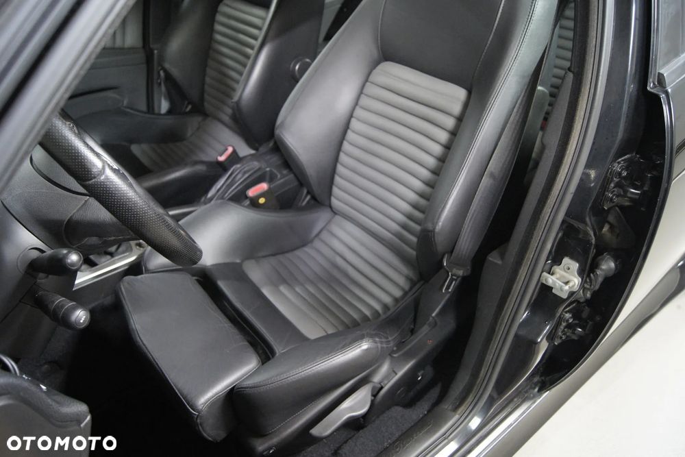 Alfa Romeo 156 3.2 24v GTA - 9