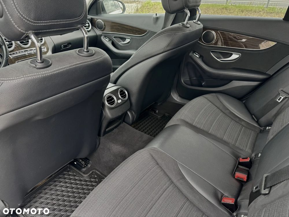 Mercedes-Benz Klasa C 200 7G-TRONIC - 7