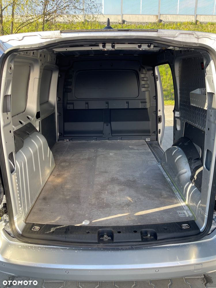 Volkswagen Caddy - 15