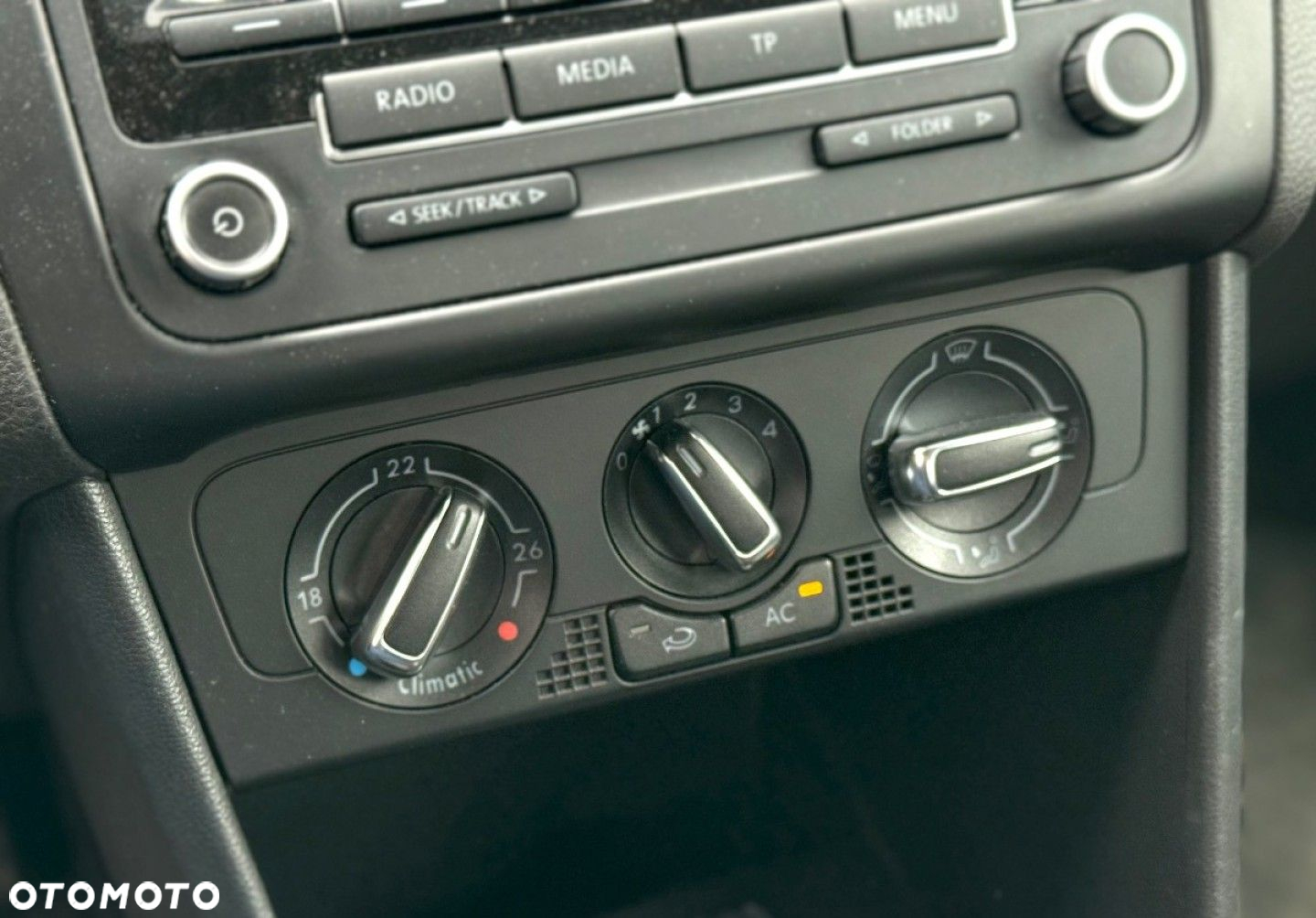 Volkswagen Polo - 24