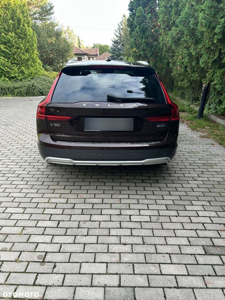 Volvo V90 B5 D AWD Momentum Pro - 3