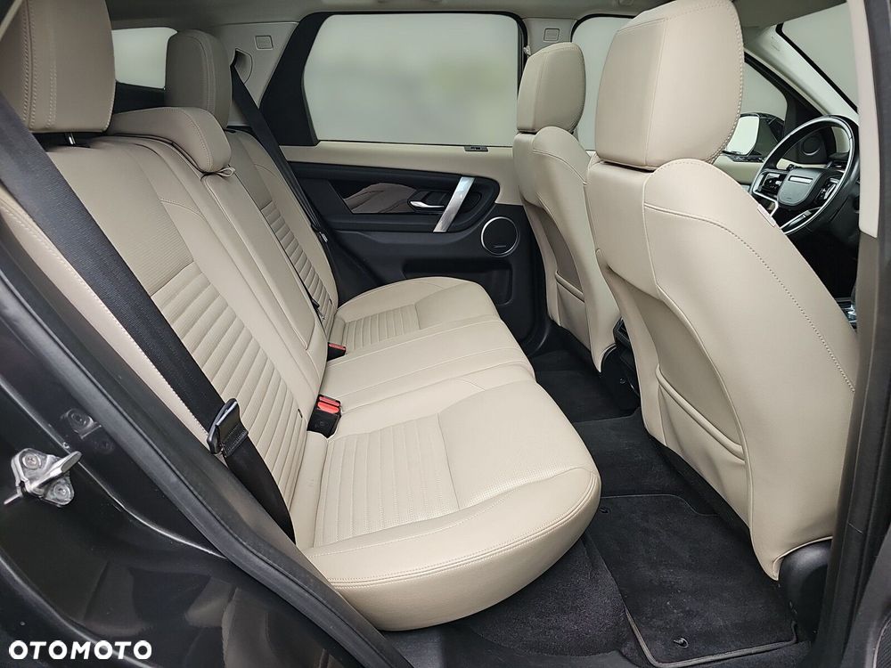Land Rover Discovery Sport 2.0 D200 mHEV SE - 17