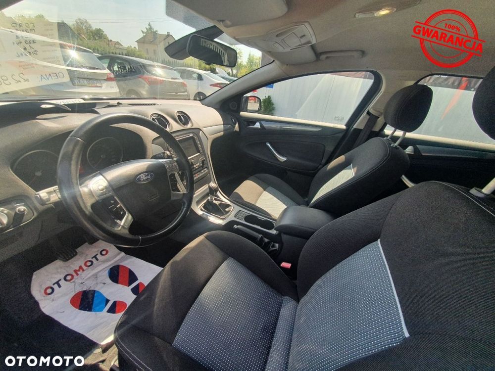 Ford Mondeo - 21