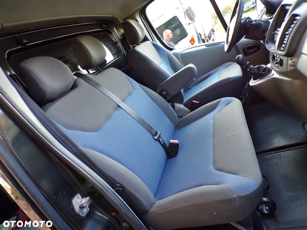 Renault TRAFIC - 22