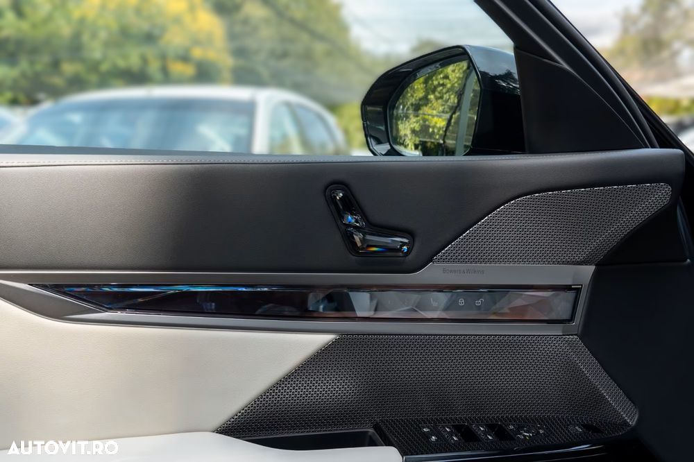 BMW Seria 7 740d xDrive - 14