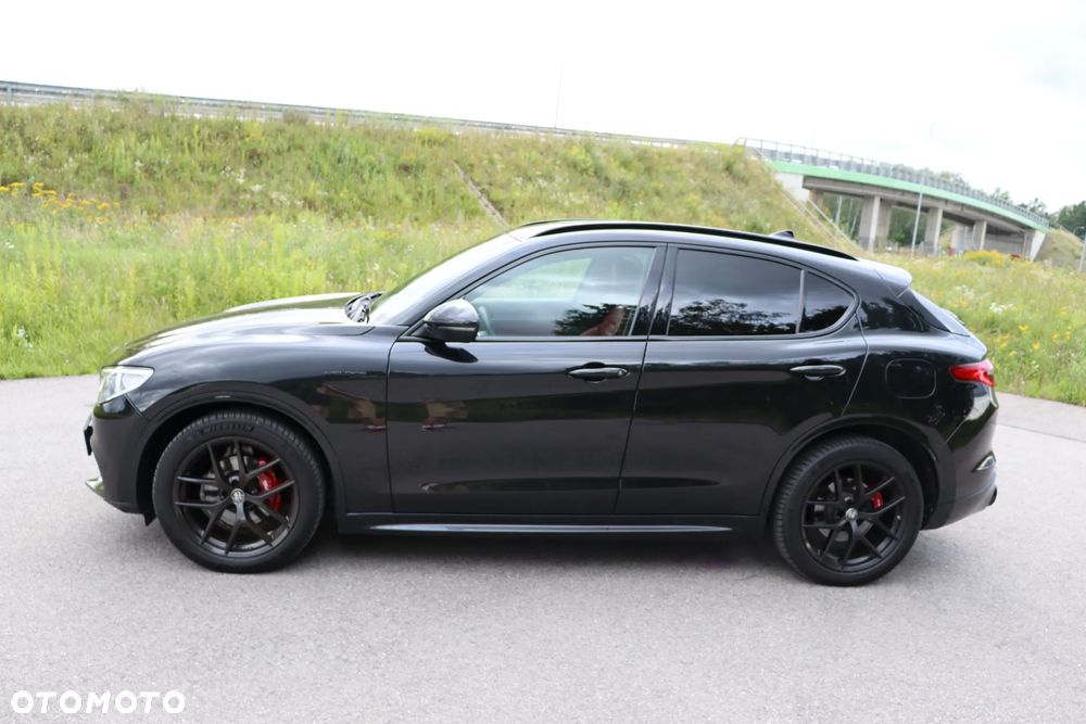 Alfa Romeo Stelvio 2.0 Turbo Veloce Q4 - 4