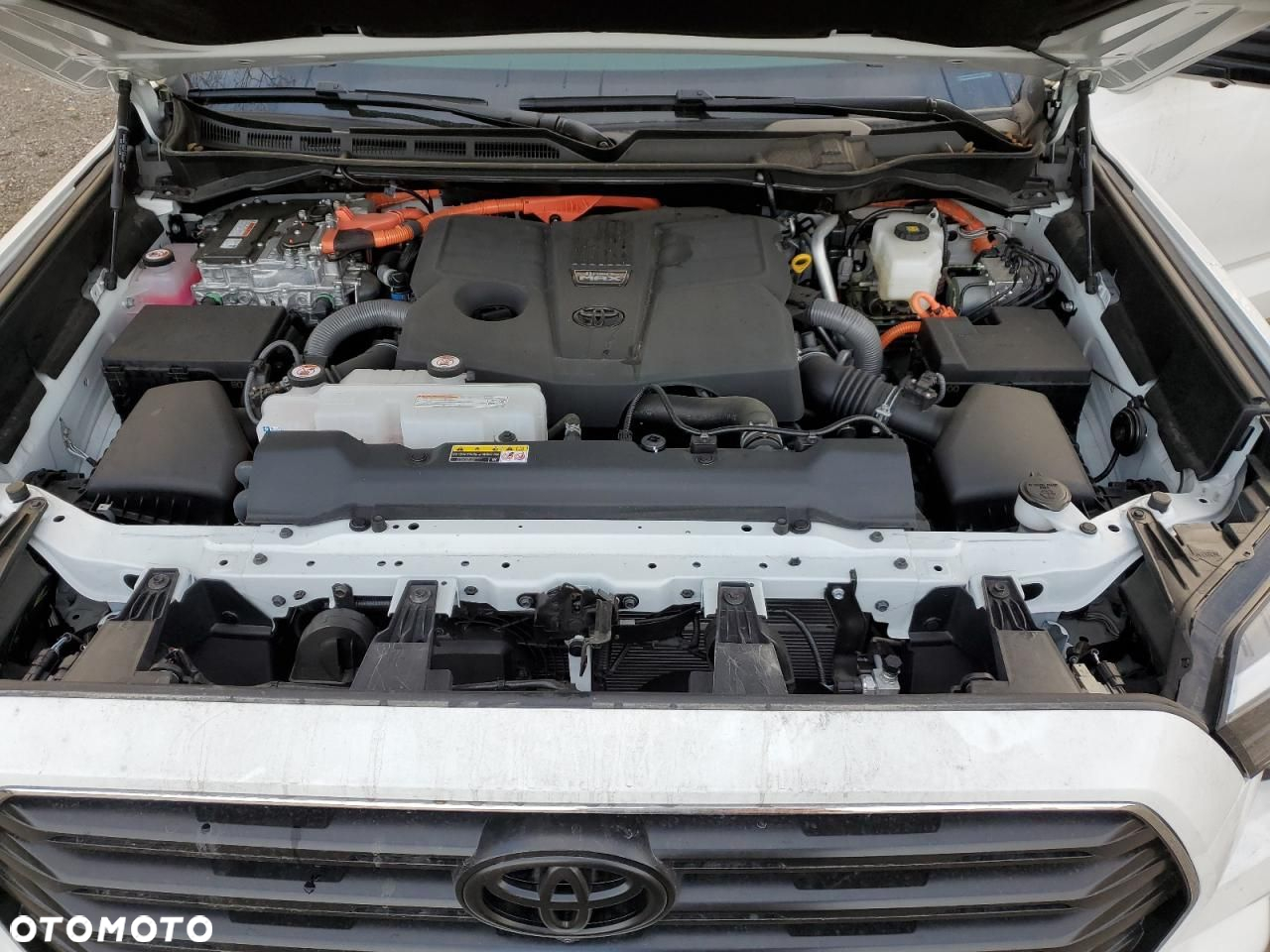 Toyota Sequoia - 11
