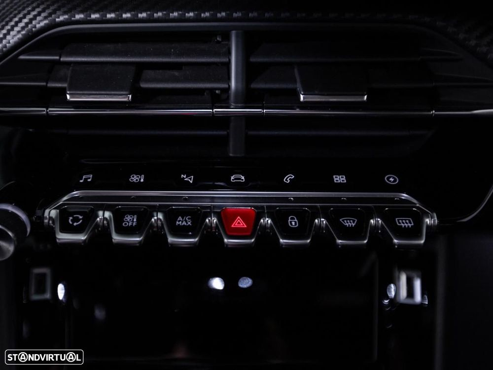 Peugeot e-2008 GT - 16