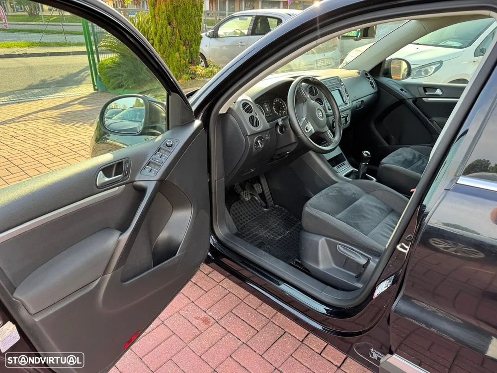 VW Tiguan 2.0 TDi Trend BlueMotion - 6