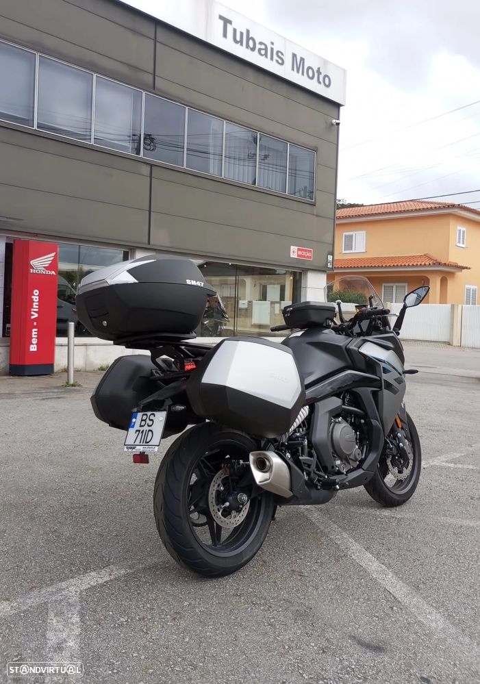CF Moto 650GT GT - 2