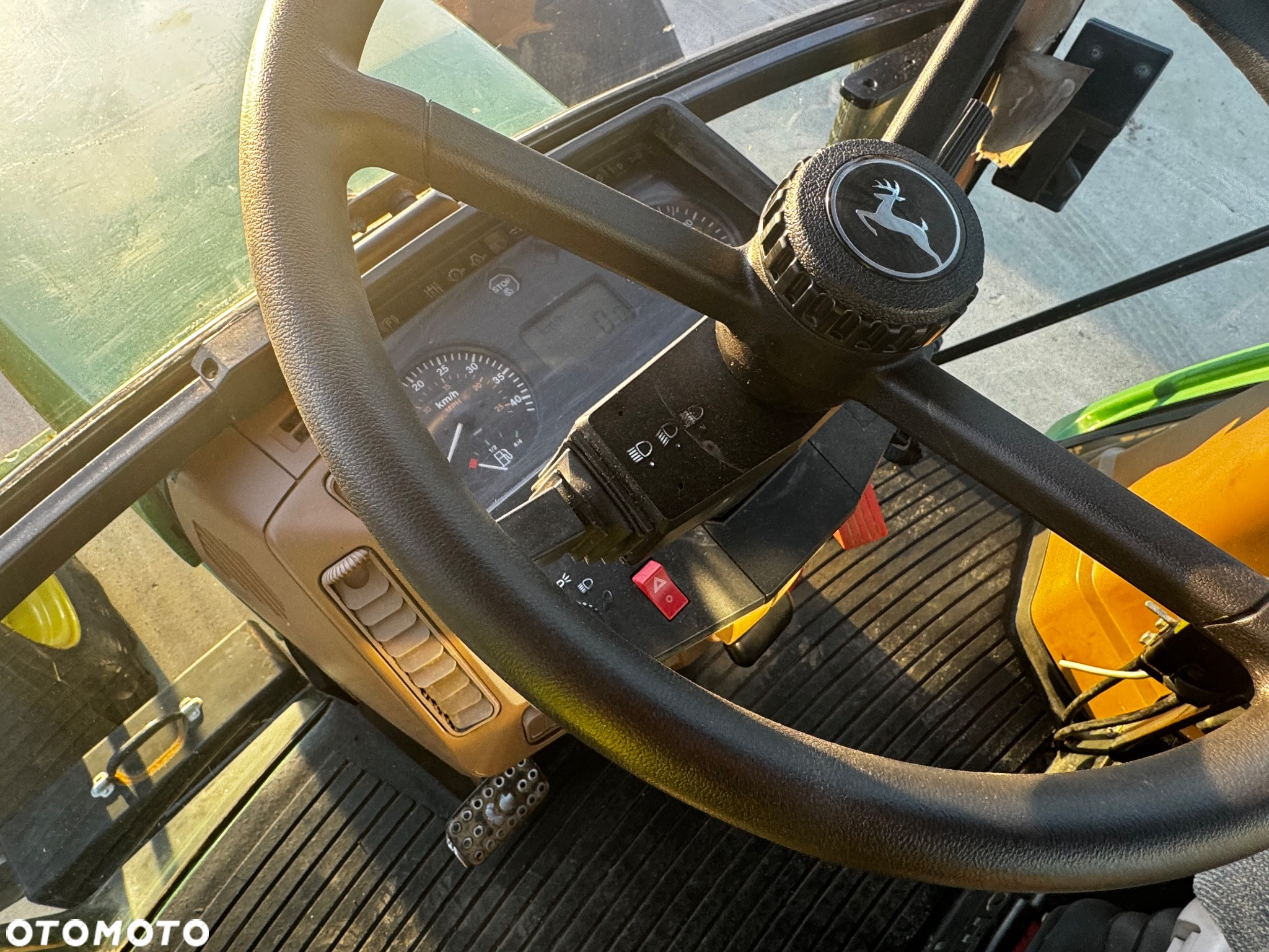 John Deere 6800 - 15