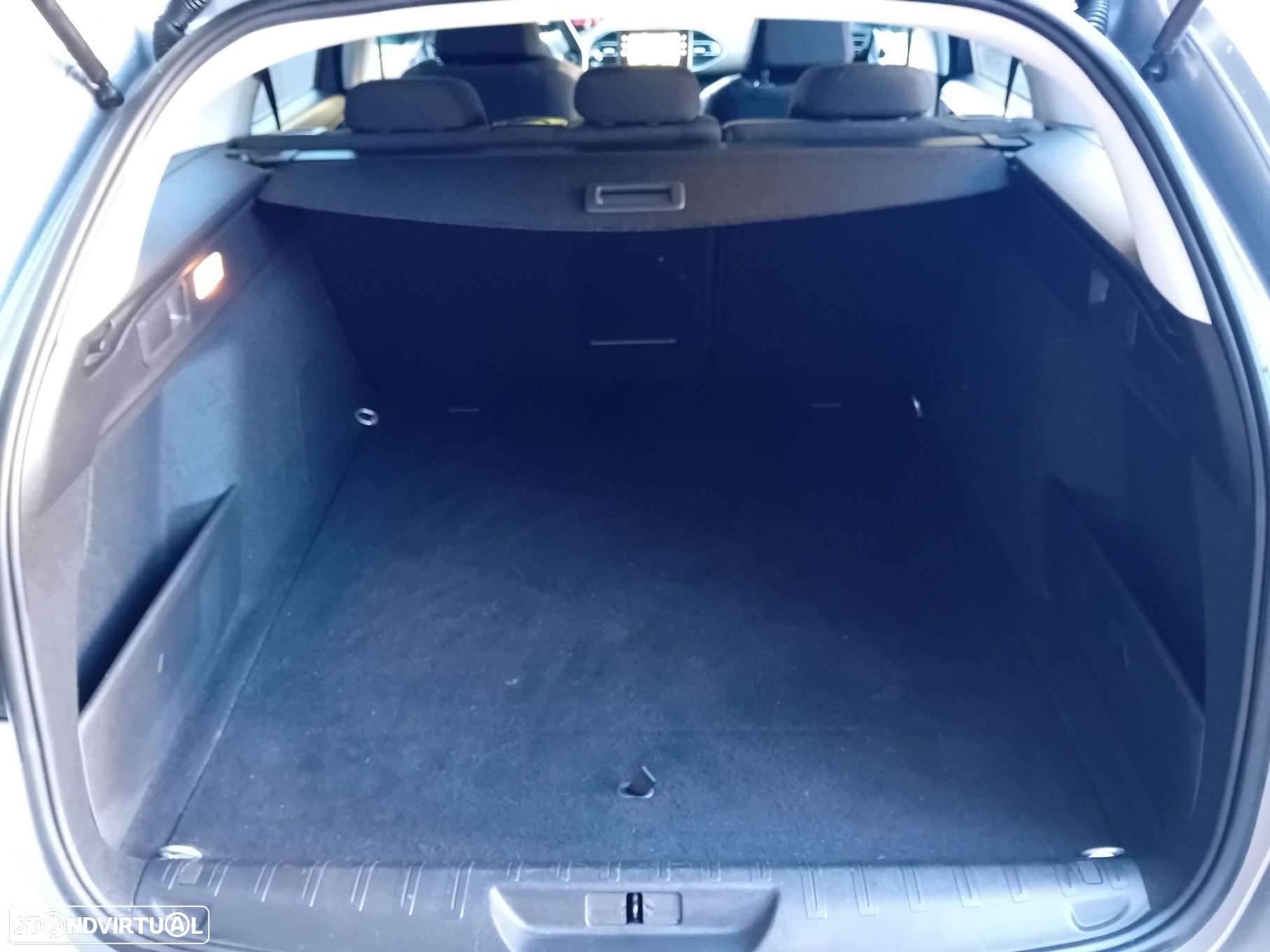 Peugeot 308 SW 1.2 PureTech Allure EAT6 - 13