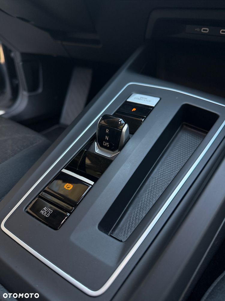 Volkswagen Golf Variant 2.0 TDI SCR DSG Life - 18