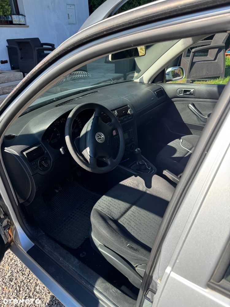 Volkswagen Golf ver-1-9-tdi-trendline - 10
