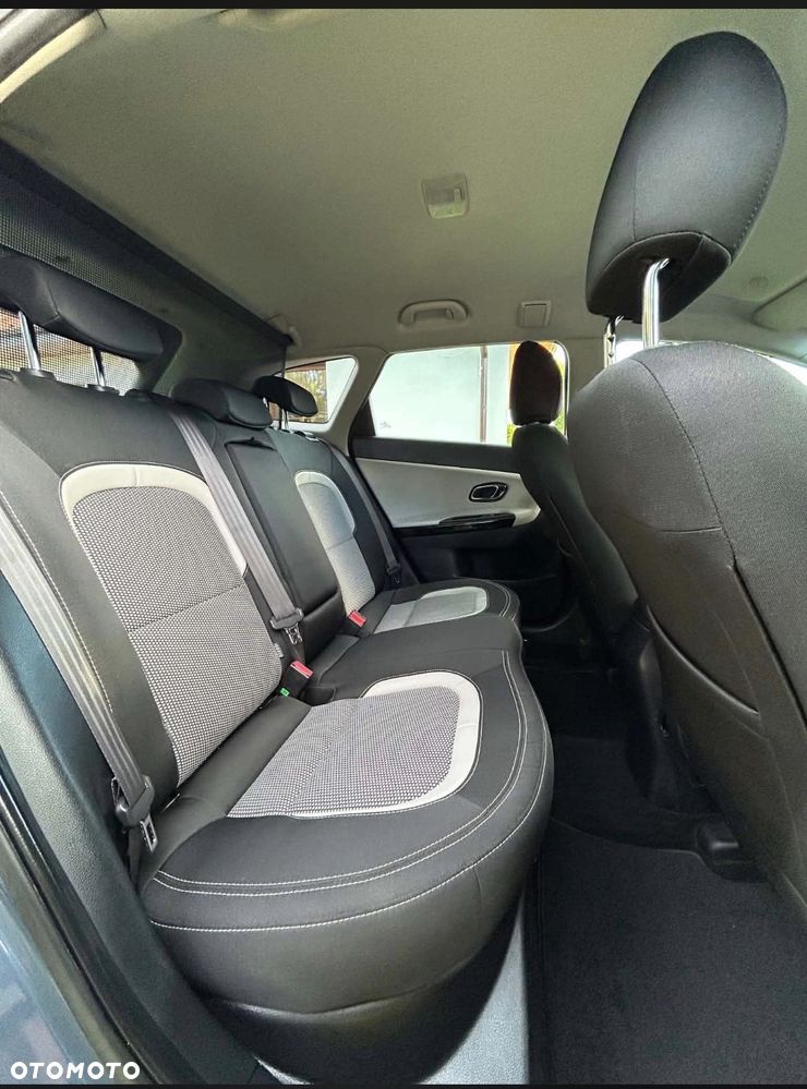 Kia Ceed 1.6 CRDi 128 Platinum Edition - 13