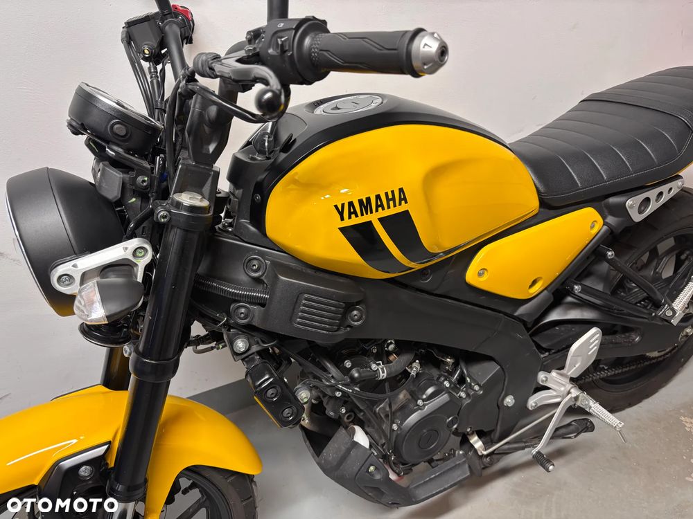 Yamaha XSR - 4