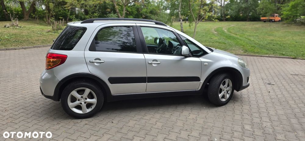Suzuki SX4 1.6 GS/Premium - 5