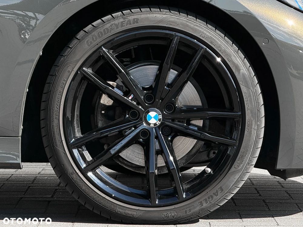 BMW Seria 3 320d Touring xDrive M Sport - 10