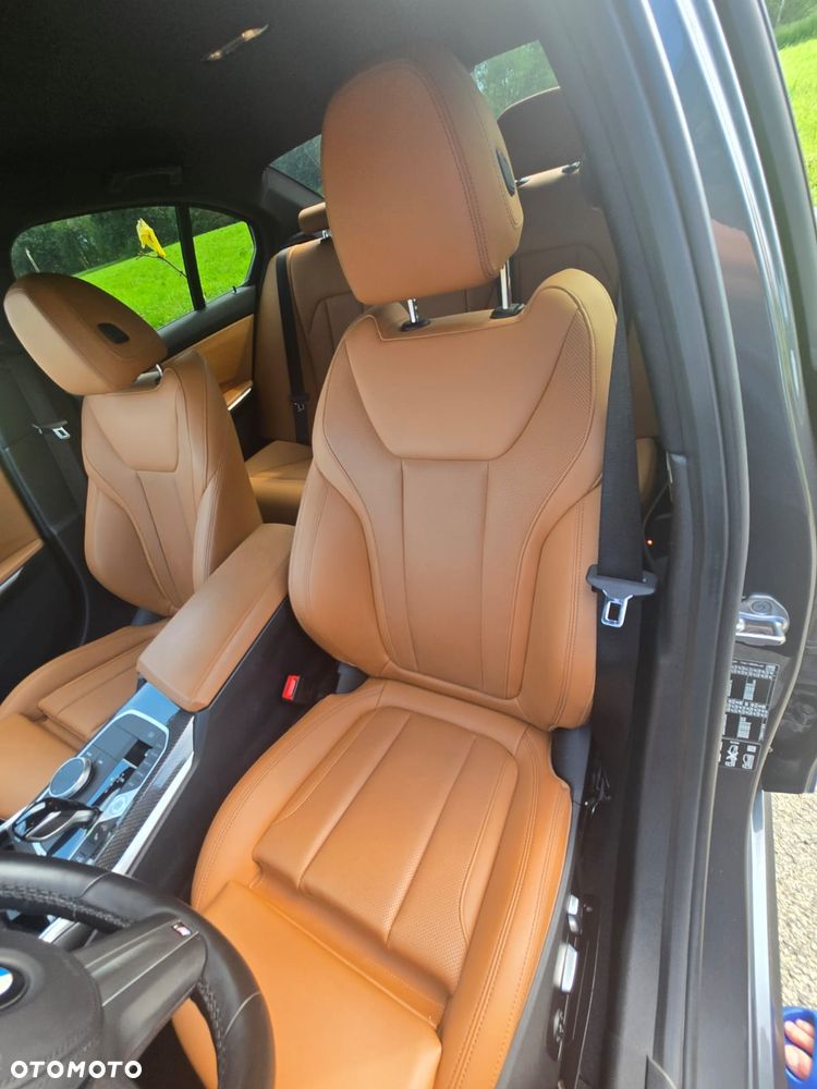 BMW Seria 3 330i xDrive M Sport sport - 13
