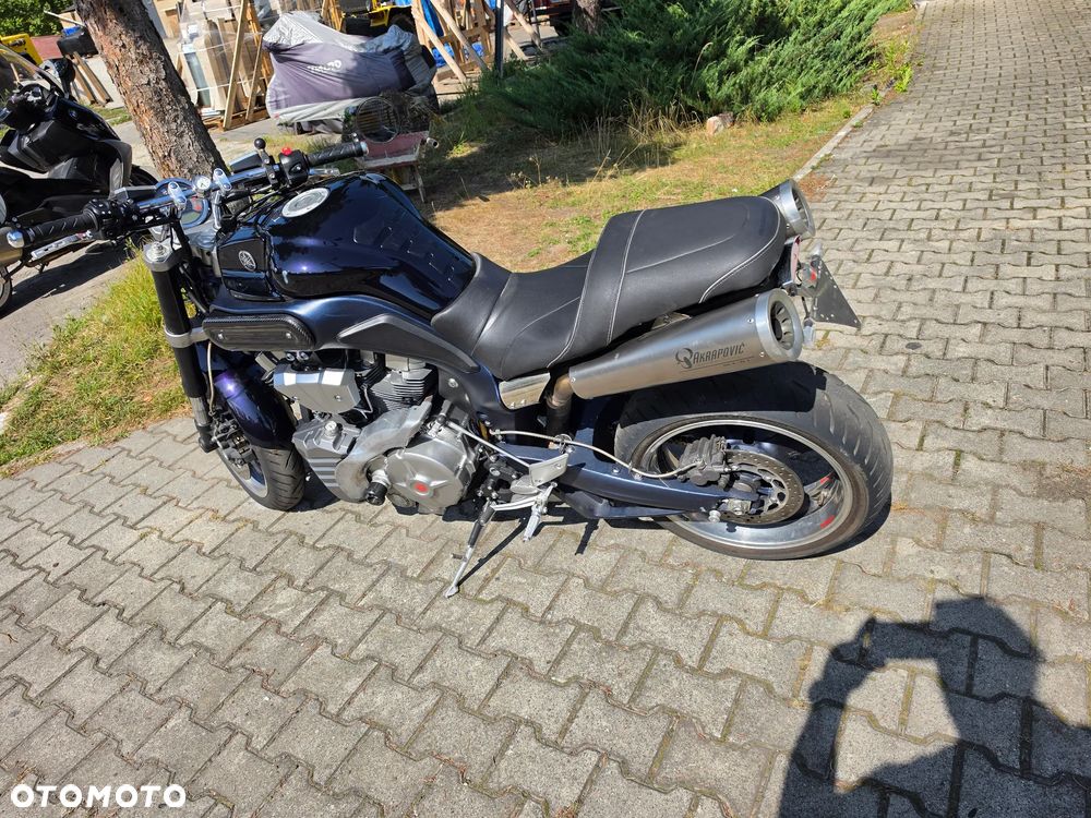 Yamaha MT - 6