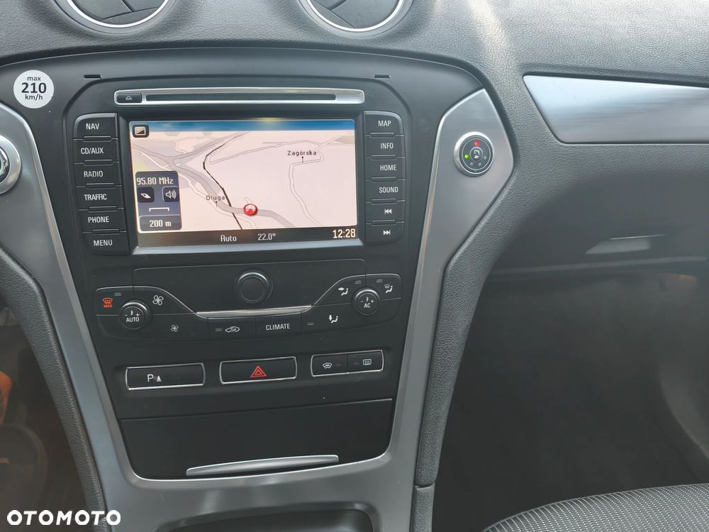 Ford Mondeo 2.0 FF Platinium X Plus (Titanium) - 23