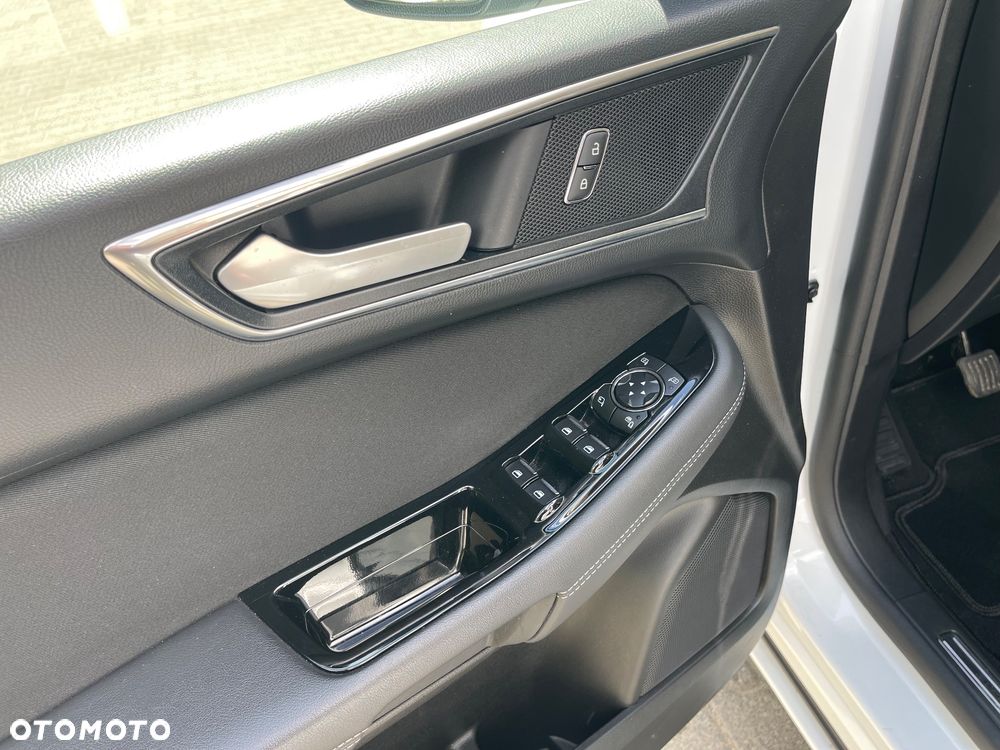Ford S-Max - 19
