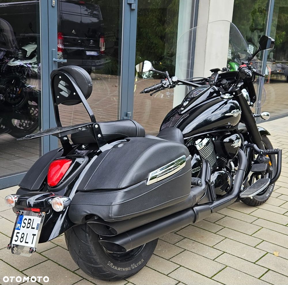 Suzuki Intruder - 18