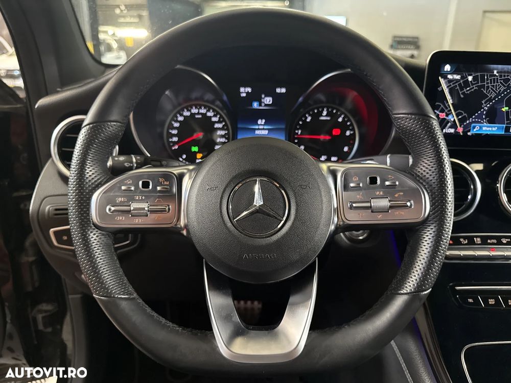 Mercedes-Benz GLC 300 d 4MATIC - 17