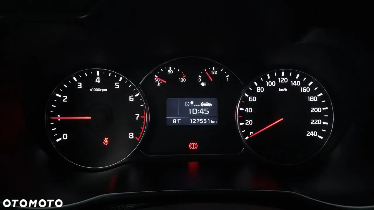 Kia Carens 1.6 GDI M - 19