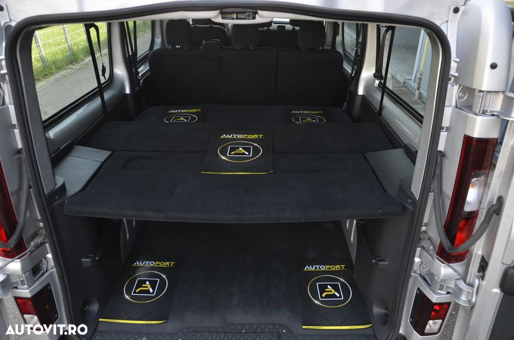 Renault Trafic ENERGY Grand Spaceclass - 23