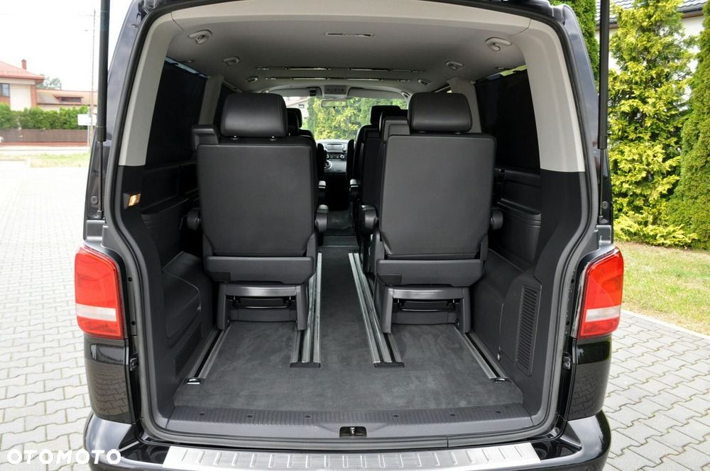 Volkswagen Multivan - 38