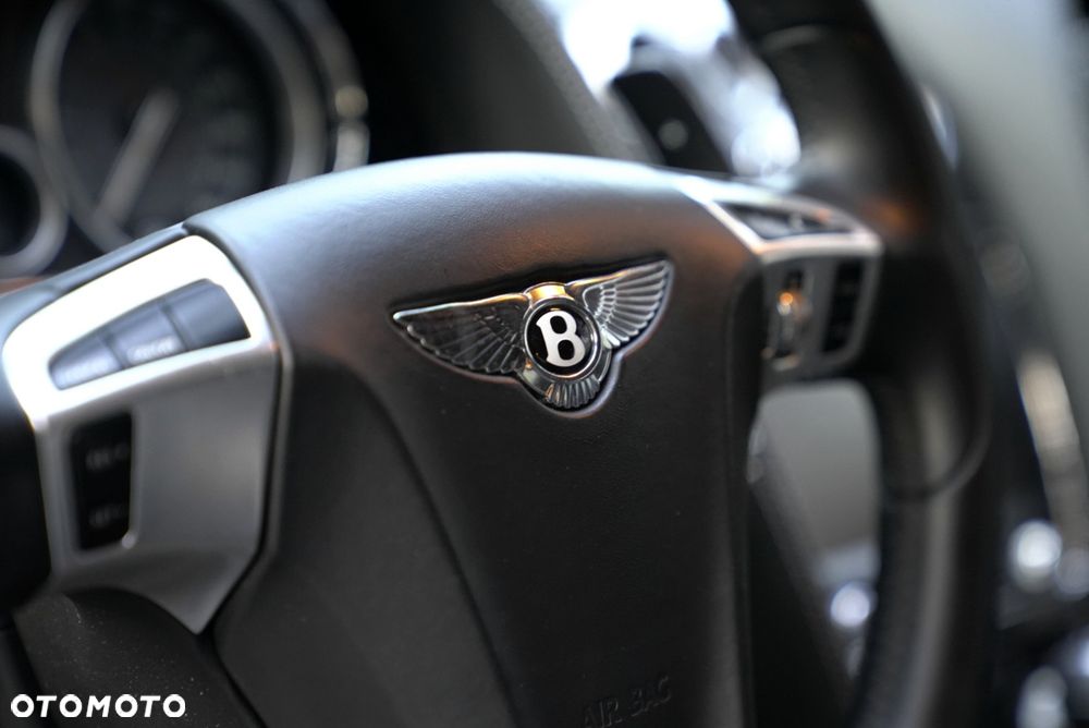 Bentley Continental GT - 15