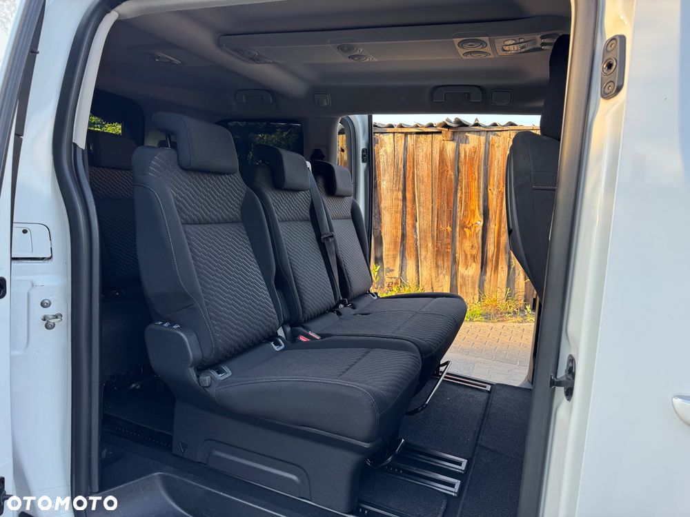 Toyota Proace Verso ver-2-0--l--d--4d-5--si-family-compact - 12