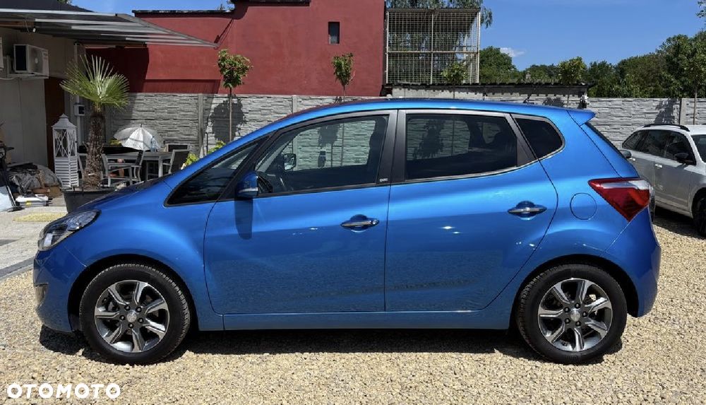 Hyundai ix20 1.4 blue - 5