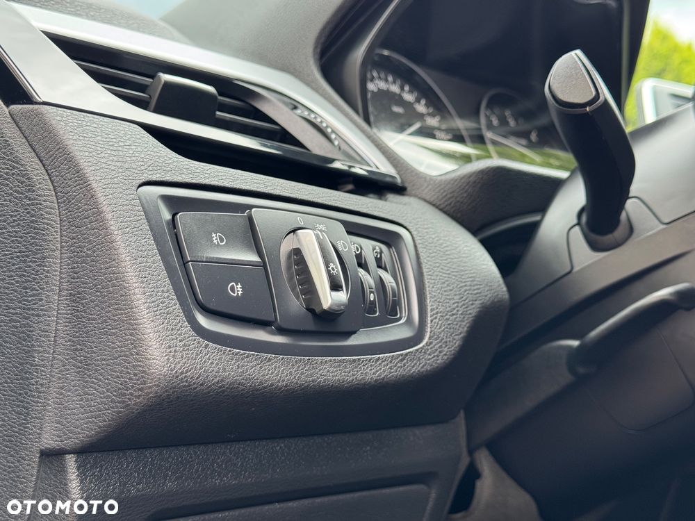 BMW X1 sDrive18d Advantage sport - 30