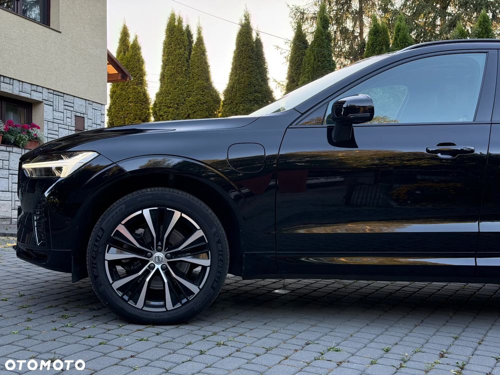 Volvo XC 60 T8 AWD Plus Dark - 3