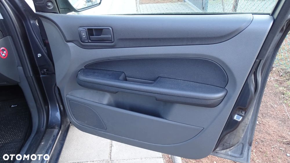 Ford Focus 1.6 FX Gold / Gold X - 17