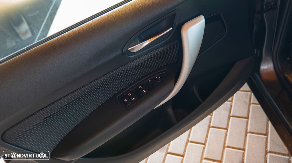 BMW 118 d Advantage - 11
