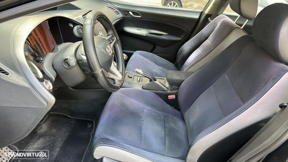 Honda Civic 1.8i-VTEC Executive - 11