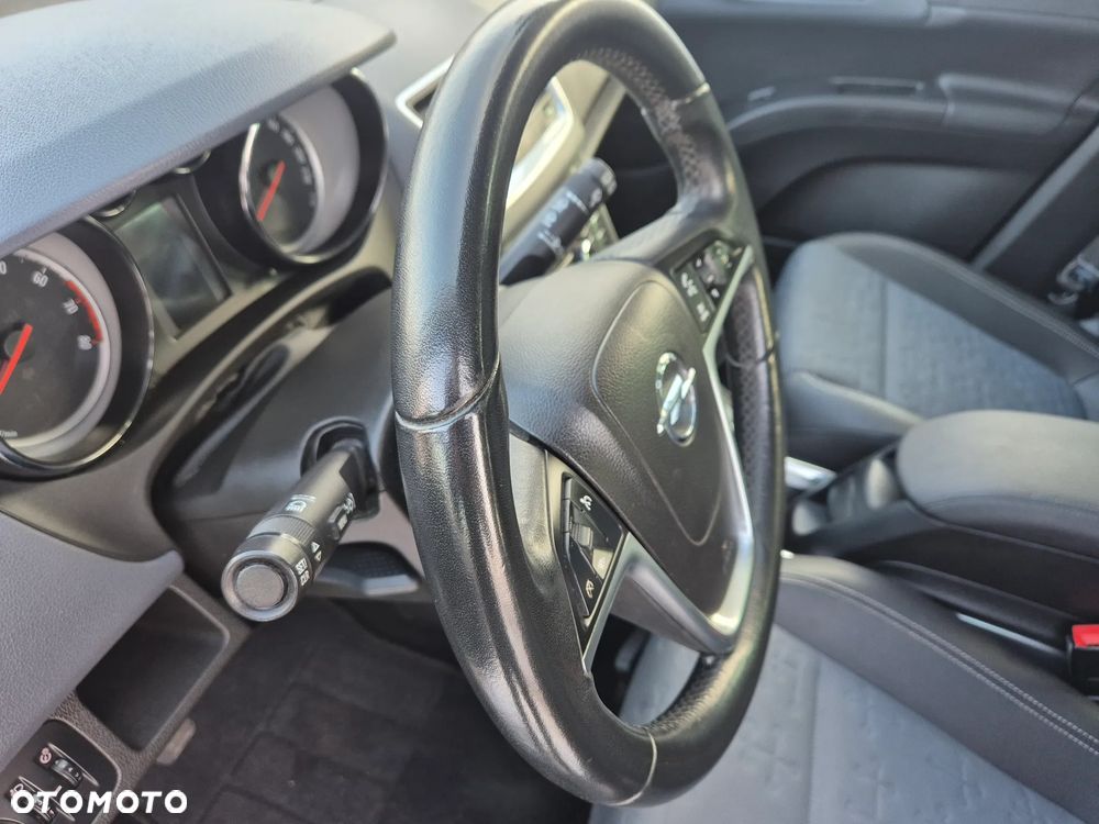 Opel Meriva 1.4 T Cosmo - 23