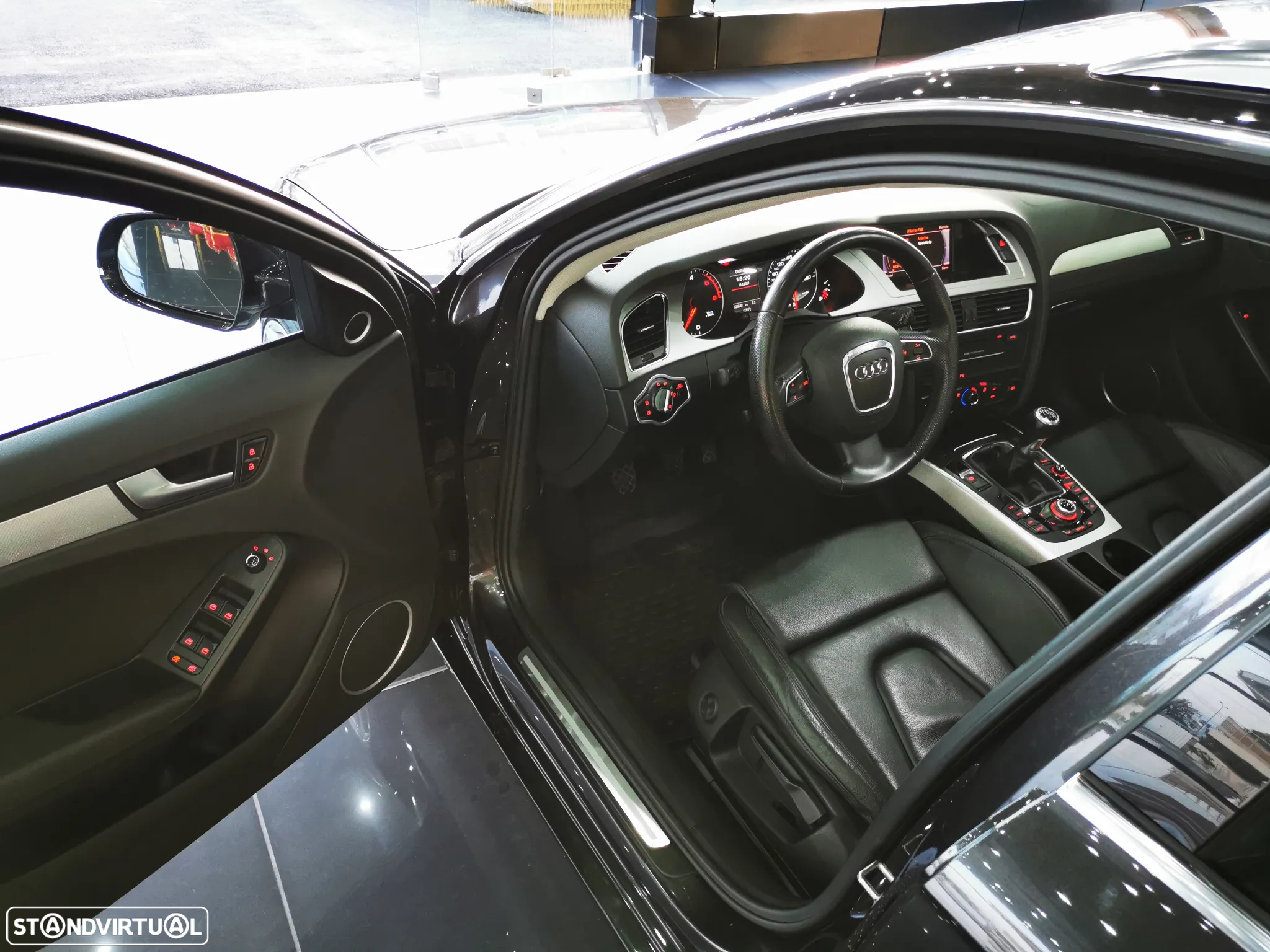 Audi A4 Avant 2.0 TDI Sport - 9